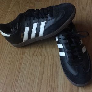 Adidas Sambas